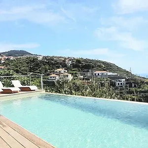 Les Terrasses Séjour chez l'habitant Calheta (Madeira)